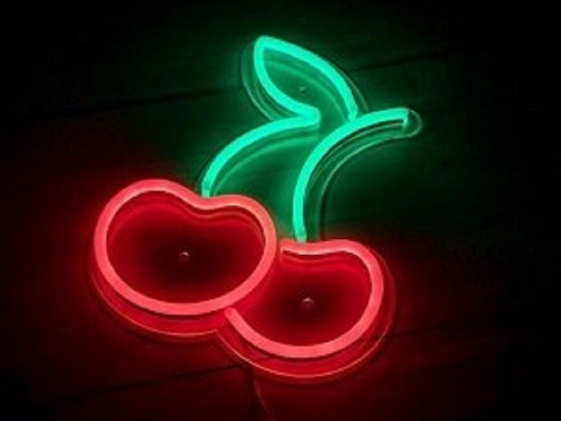 Вывеска из гибкого неона "Cherry"