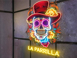 неоновая вывеска