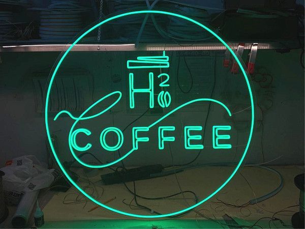 вывеска из гибкого неона