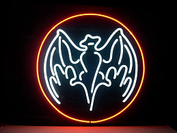Вывеска из неоновых трубок "Bacardi" для паба