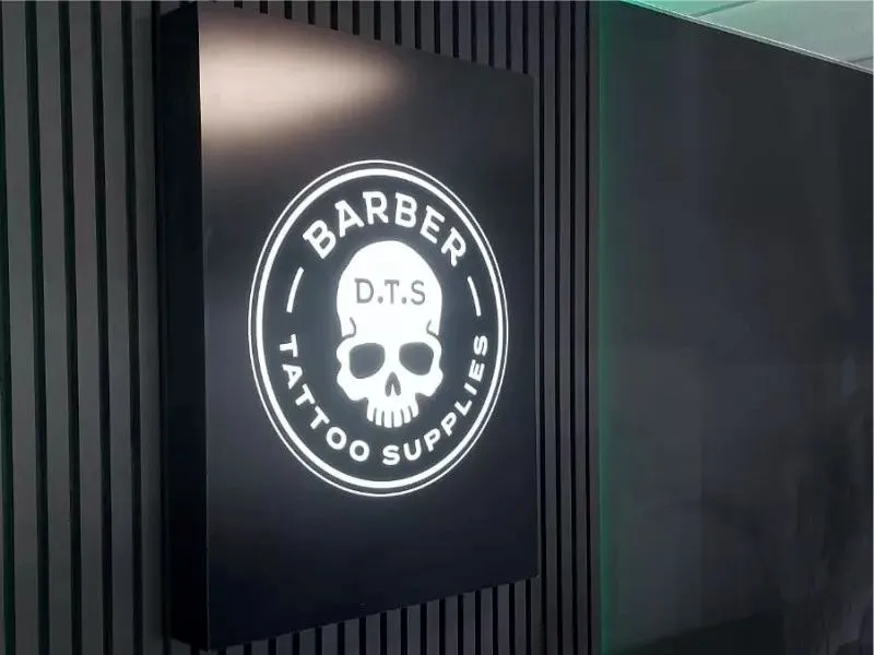 Световой короб из композита на прорез (с инкрустацией акрилом)