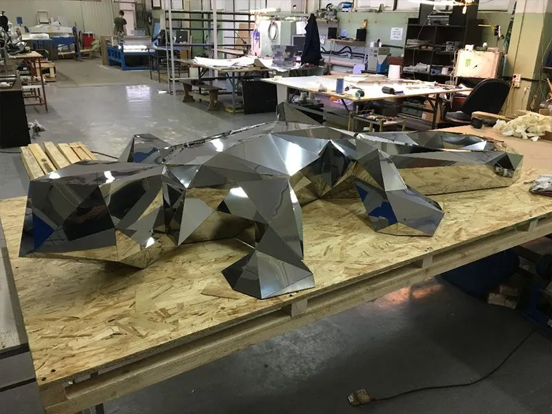 Объемные буквы из нержавеющей стали